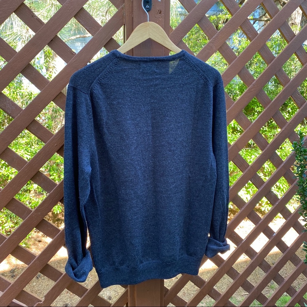 Express sweater - Picture 2 of 3